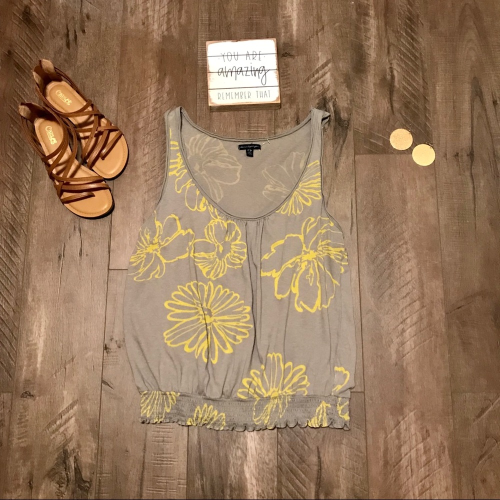America Eagle floral tank top. Size large.